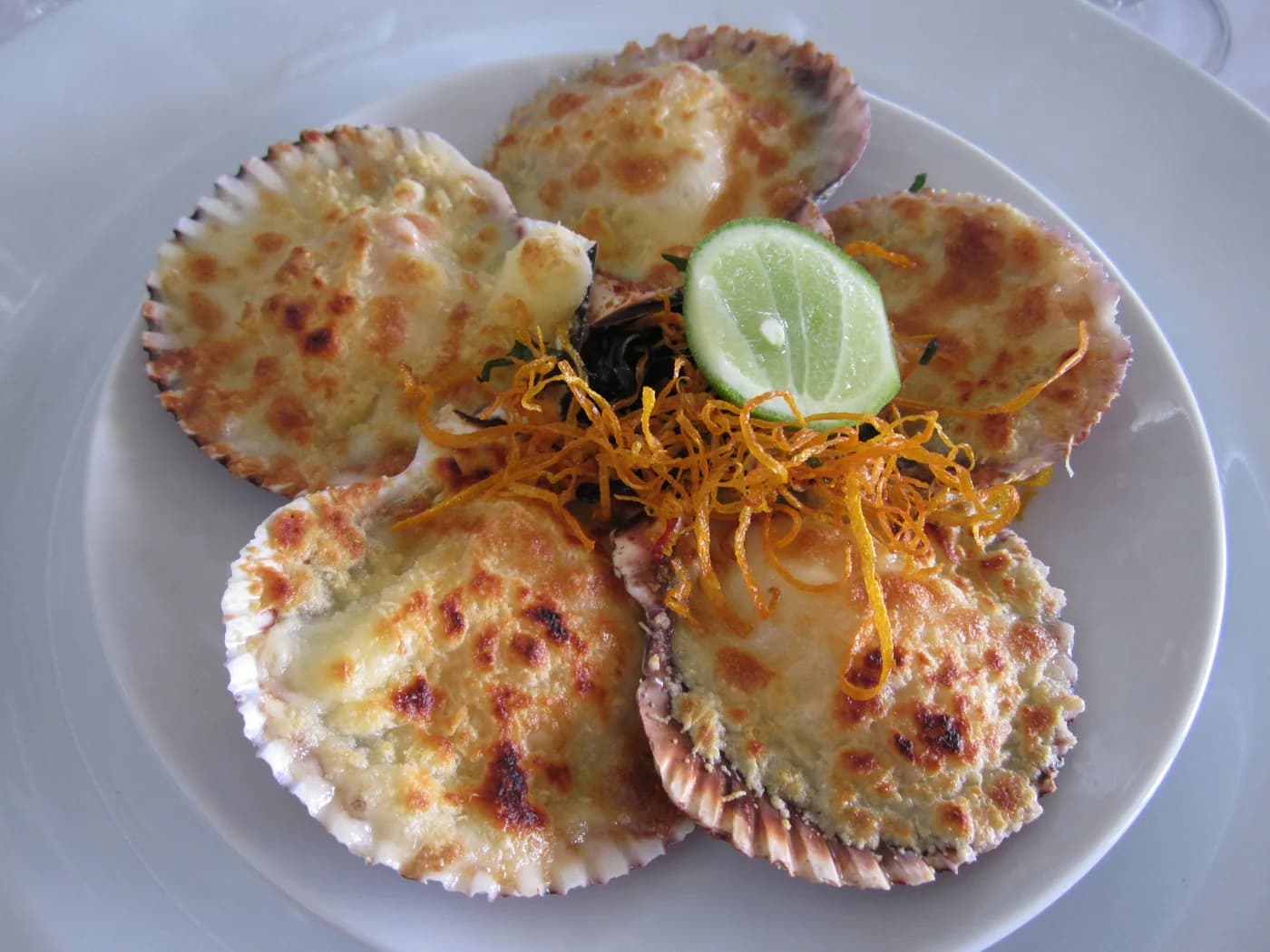 Conchitas a la parmesana
